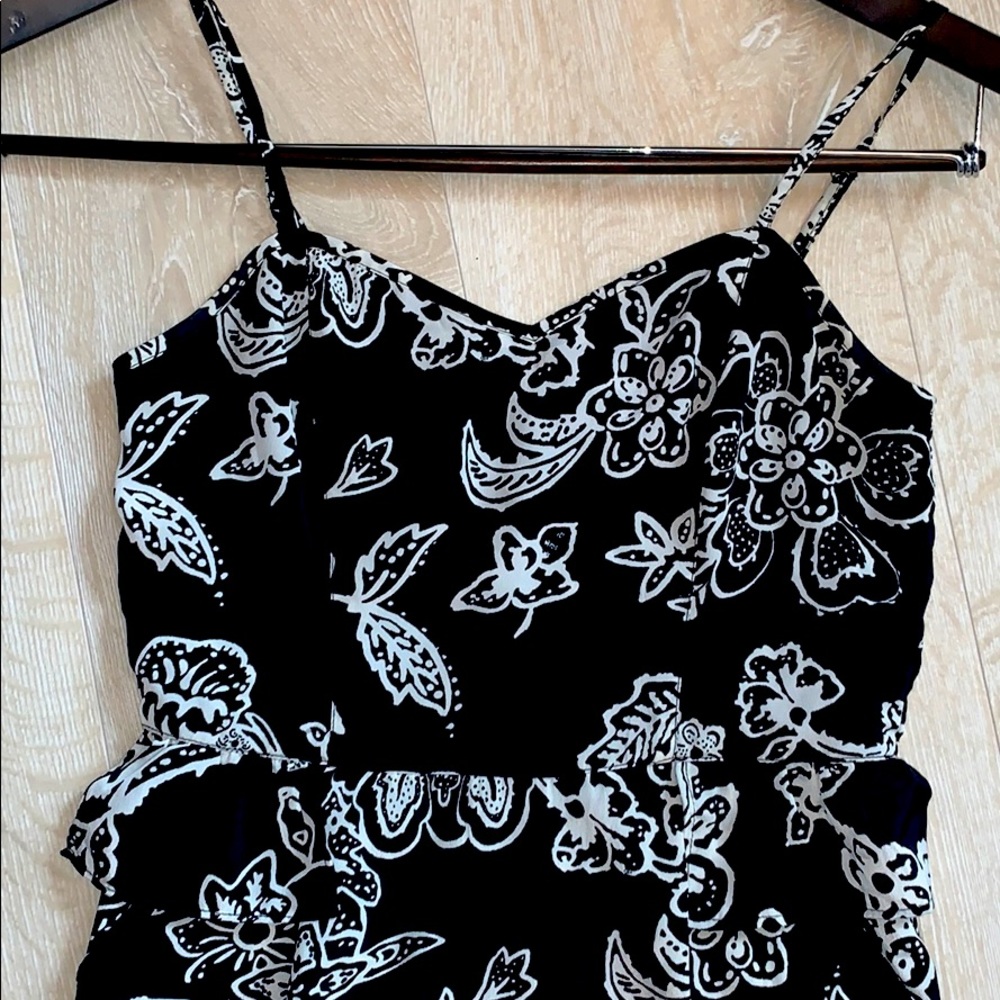 American Eagle black and white sundress - Picture 2 of 2